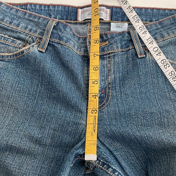 Levi’s Strauss Stretch Low Rise Flare - Junior 11 - Picture 9 of 12